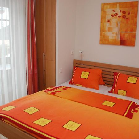 Fewo Wassertheurer Tropolach Room photo